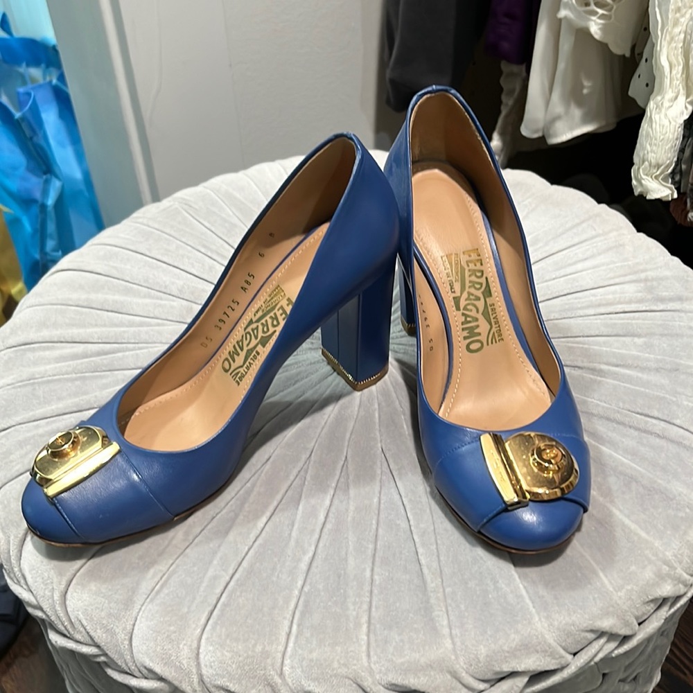 Ferragamo blue and gold heels. Lightly used. Size 6